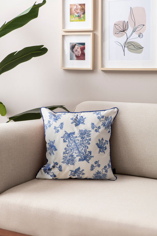 Elysian Blue Özel Tasarım Biyeli Kırlent Kılıfı, Dekoratif Mavi Kırlent Kılıfı 43x43cm